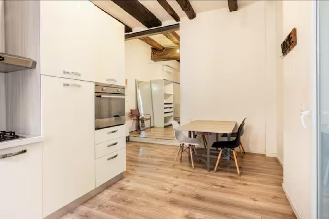 Ferienwohnung Downtown Loft Bologna Exterior foto